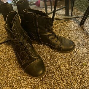 Guess black combat boots